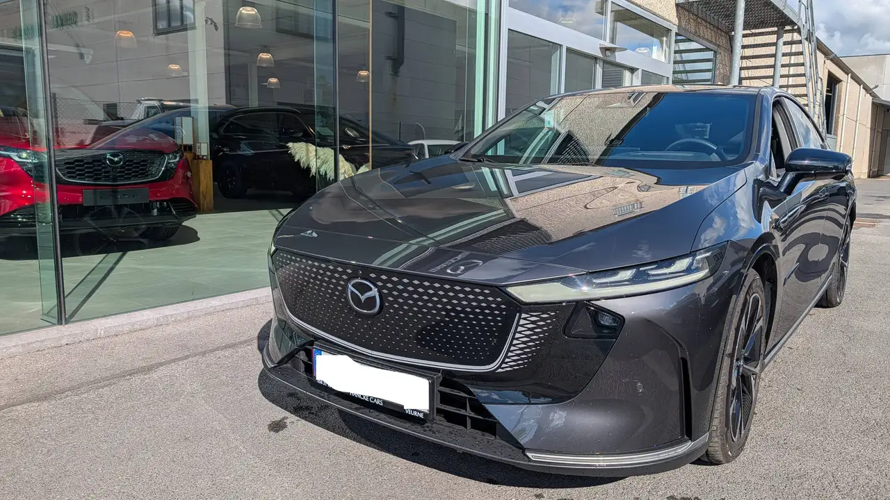 Mazda 6e 2026