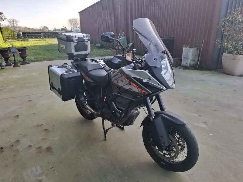 KTM 1190 Adventure - foto 6