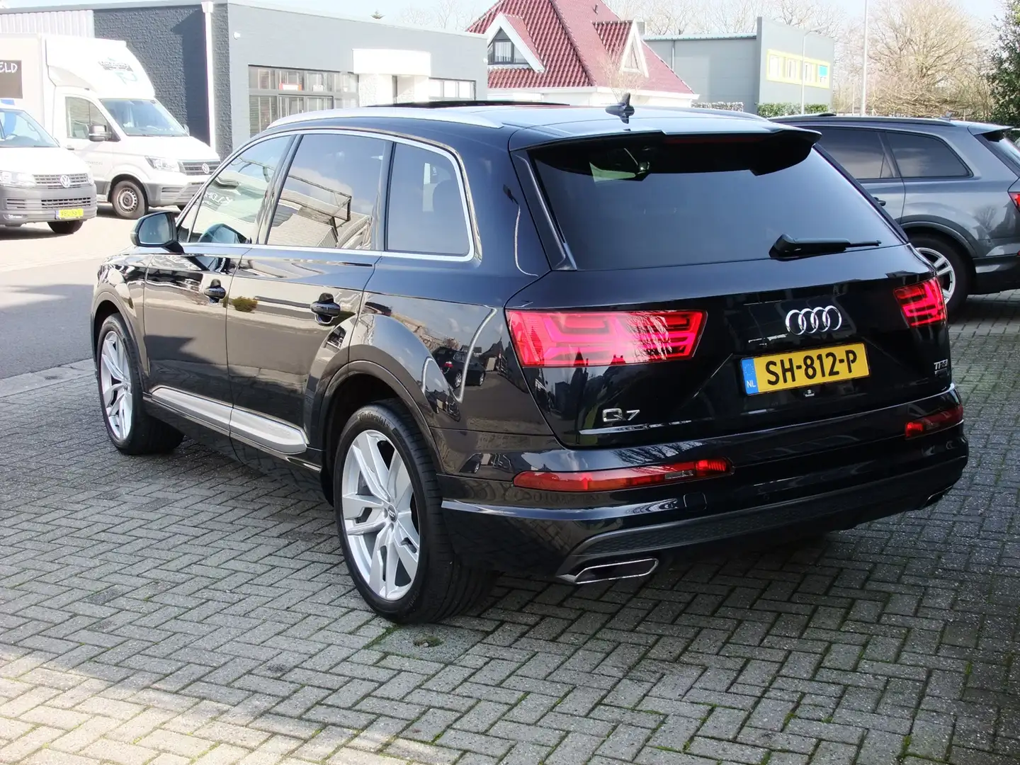 Audi Q7 3.0 TFSI quattro S-line Pro Line + 7p , Matrix led Blau - 2