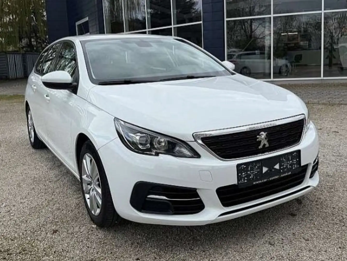 Peugeot 308 308 SW 1,2 PureTech 110 Weiß - 2