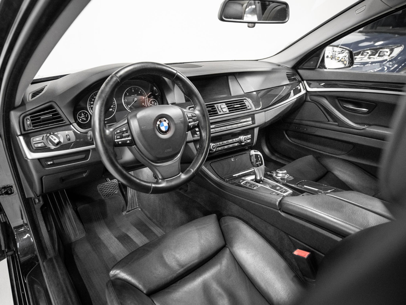 BMW 535 5-serie Touring 535d Pano ACC Keyless Leer — photo 3