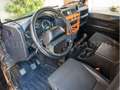 Land Rover Defender 110 2.4 TD4 122 Station Wagon SE Noir - thumbnail 5