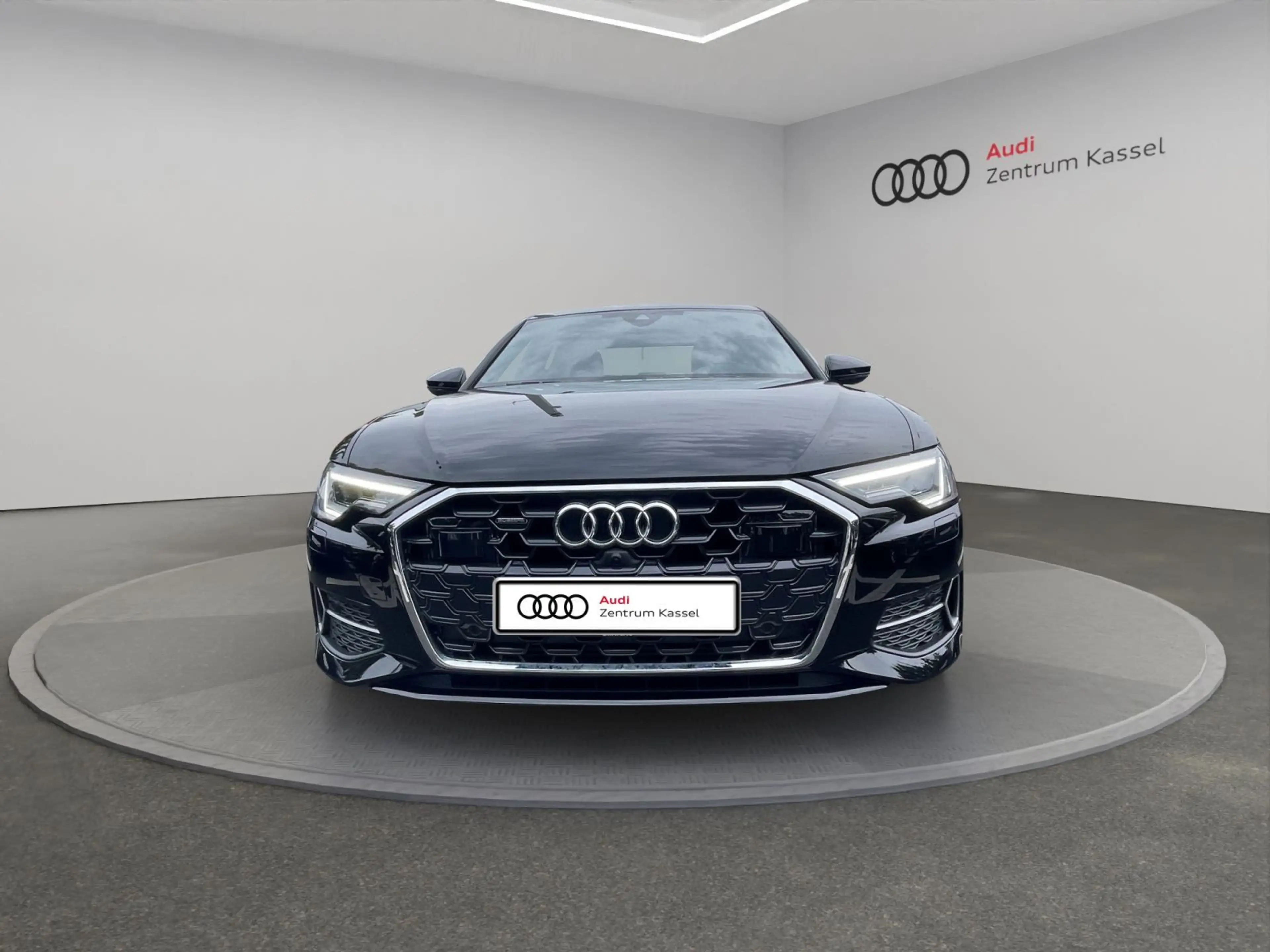 Audi A6 45 TFSI qu. Matrix B&O Pano 360° — photo 10