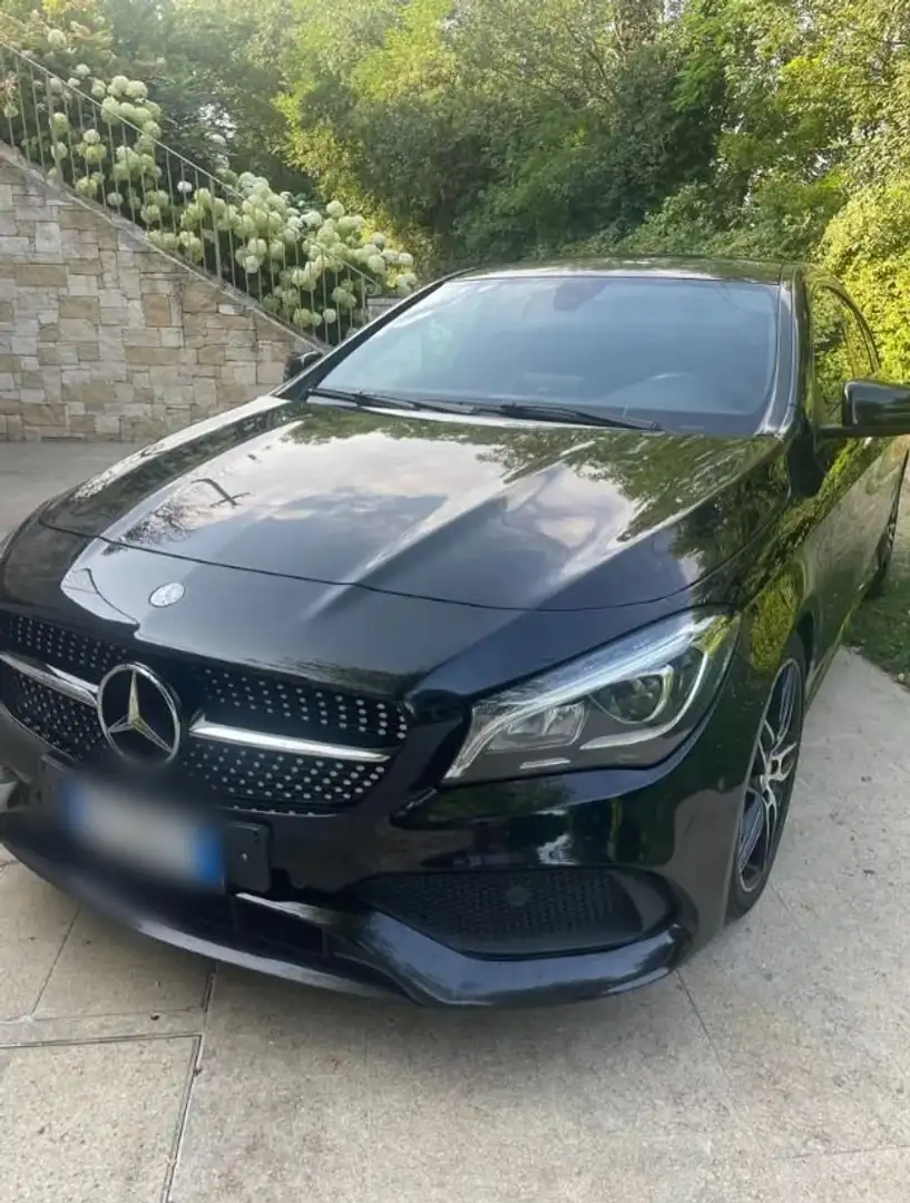 Mercedes-Benz CLA 220 CLA Shooting Brake 220 d Premium auto FL Nero - 2