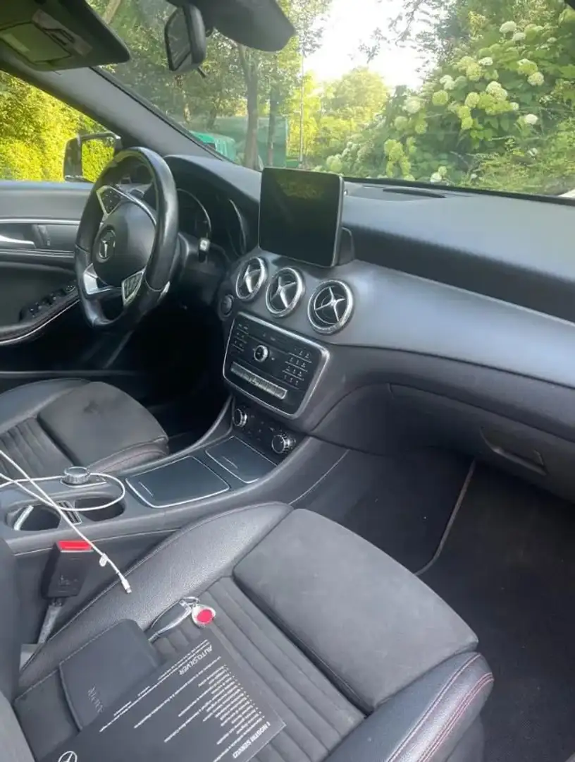 Mercedes-Benz CLA 220 CLA Shooting Brake 220 d Premium auto FL Nero - 1