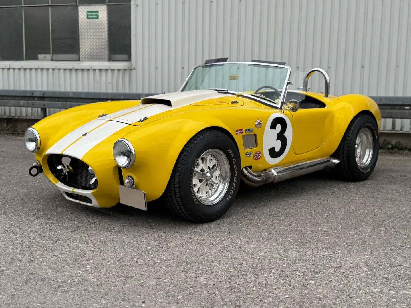 AC *Cobra* Schalter*V8*Sidepipes Gelb - 1