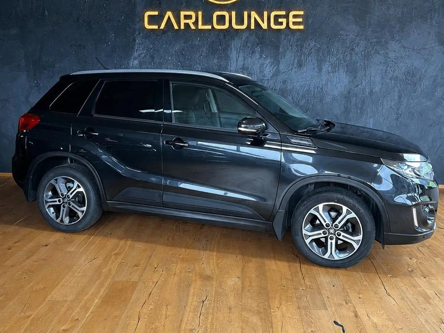Suzuki Vitara 1.6 DDiS Comfort 4x4 Schwarz - 2