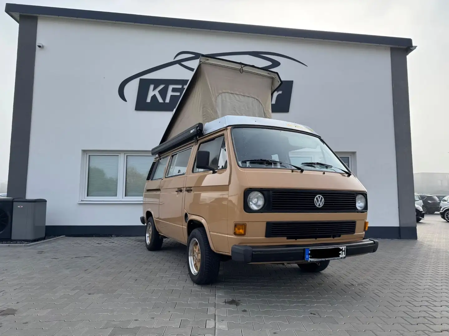 Volkswagen T3 Multivan Braun - 1