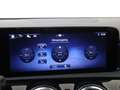 Mercedes-Benz A 180 Star Edition AMG Line / Stoelverwarming / Achterui Zwart - thumbnail 17