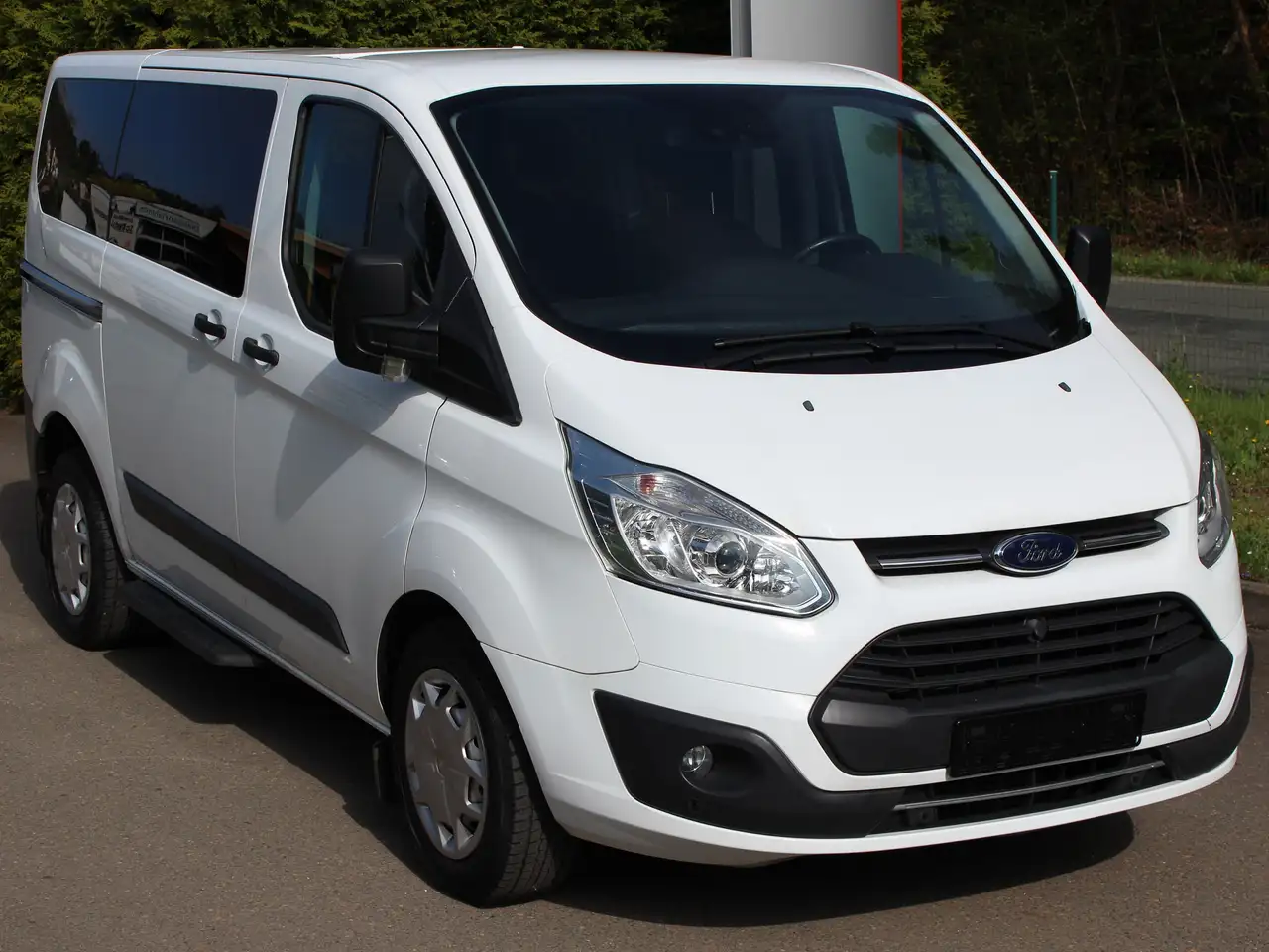 Ford Transit Bus