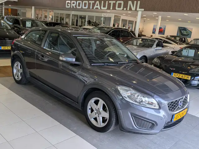 Volvo C30 1.6 Kinetic NAP, Airco, Trekhaak, Stuurbekrachtigi