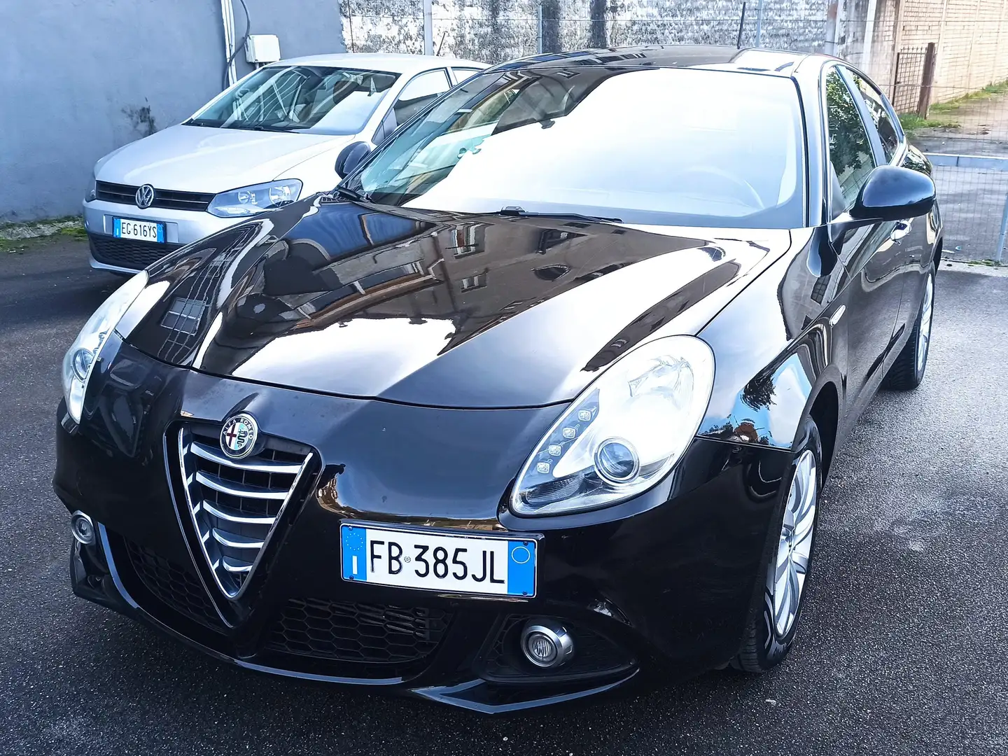 Alfa Romeo Giulietta Giulietta 1.6 jtdm Distinctive UNICO PROPRIETARIO Noir - 2