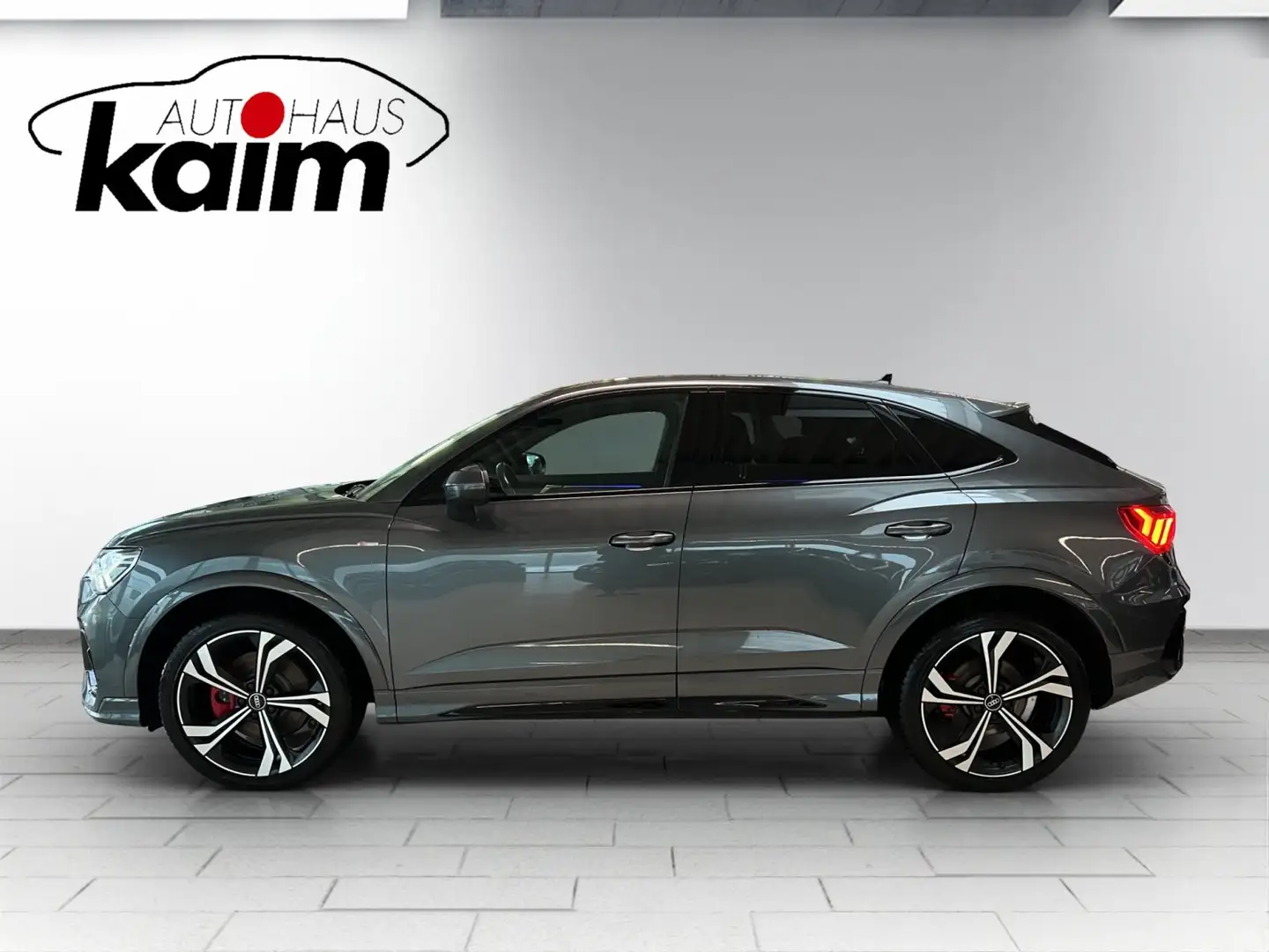 Audi Q3 Sportback 40 2.0 TDI quattro  S line +20 Zoll+LED+ Gris - 2