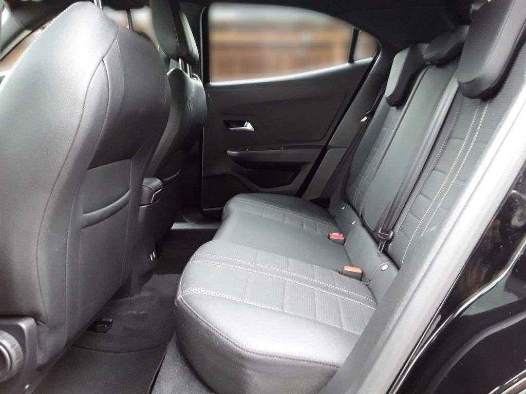 Opel Mokka E