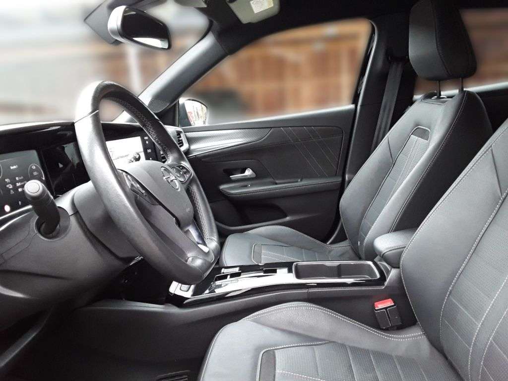 Opel Mokka E