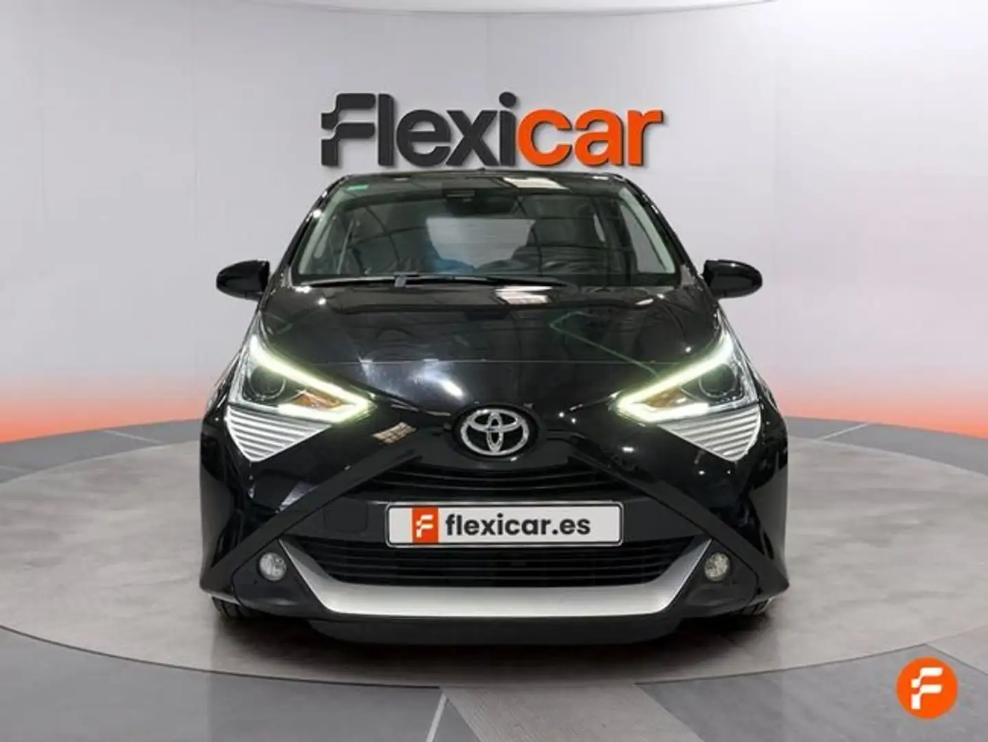 Toyota Aygo 1.0 70 x-cite JBL Negro - 2