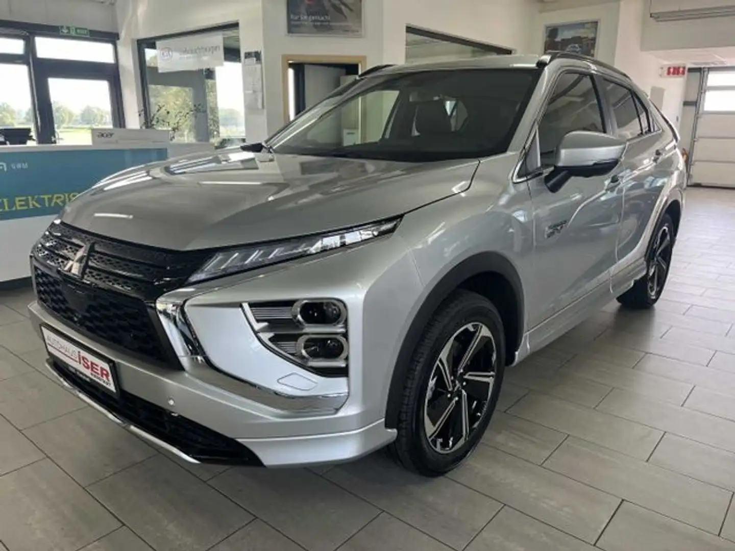 Mitsubishi Eclipse Cross PHEV Select NAV l Standklima LED Серебристый - 2