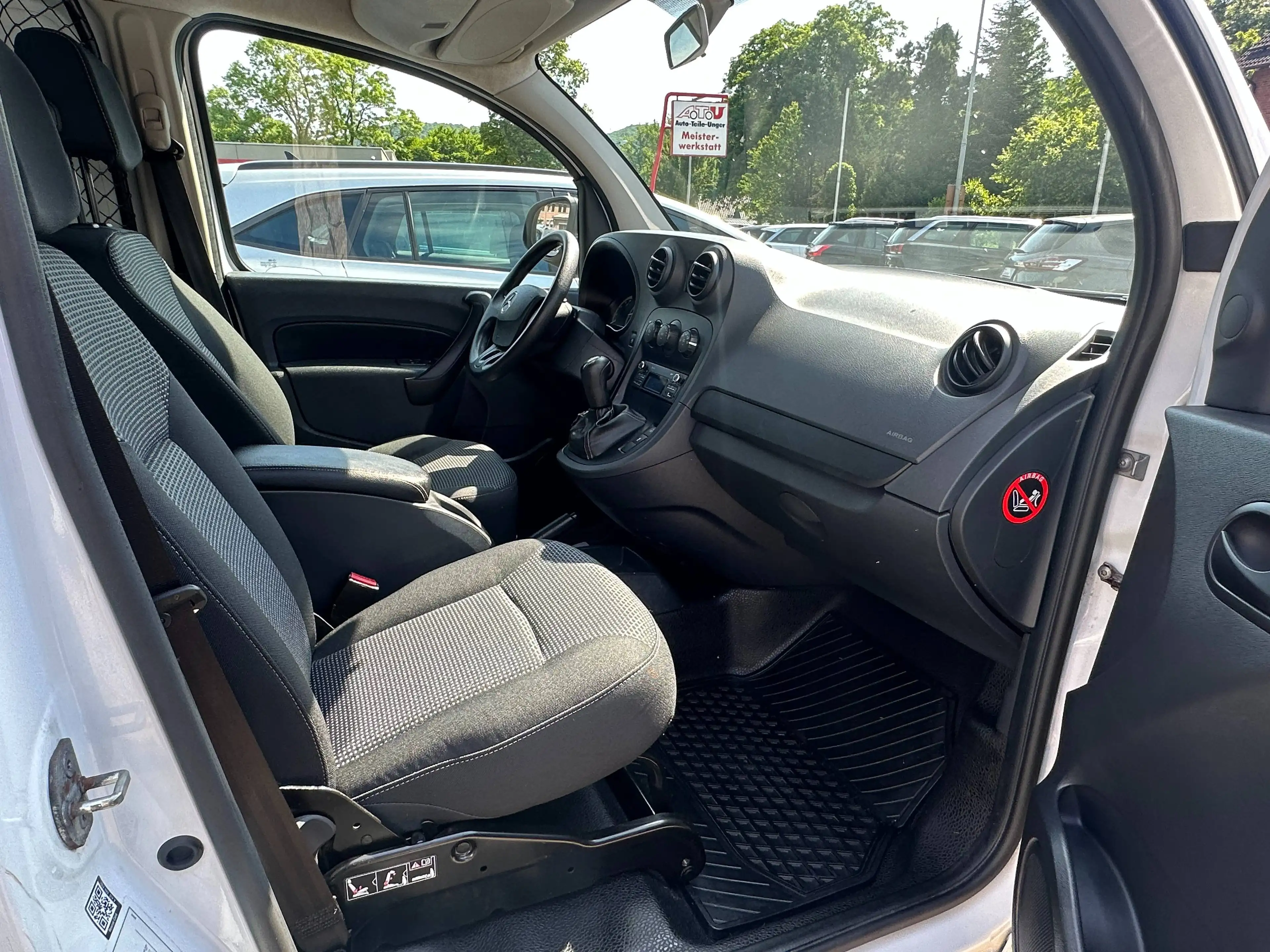 Mercedes-Benz Citan 109 CDI lang+1HAND+KLIMA+PDC+SCHIEBETÜR+EURO 6 — photo 13