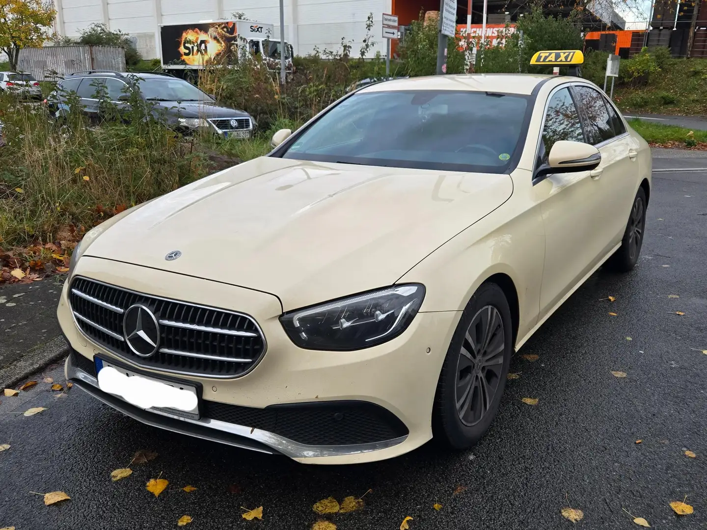 Mercedes-Benz E 200 E 200 d 9G-TRONIC Avantgarde Beige - 1