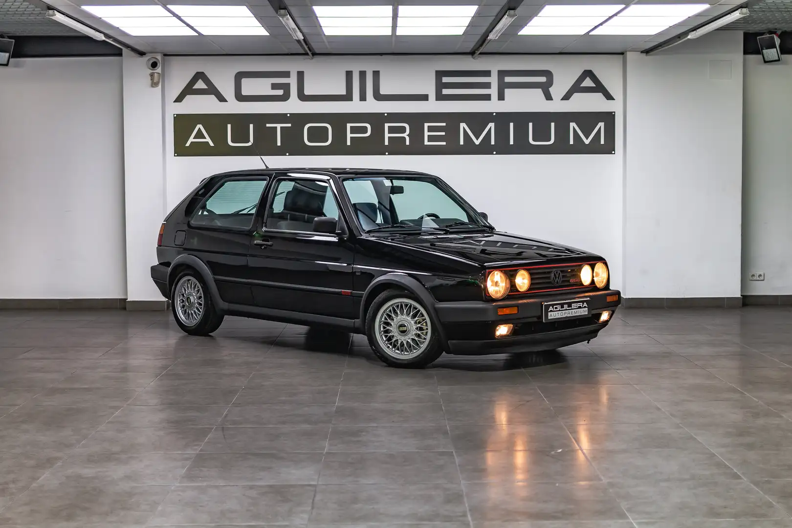 Volkswagen Golf GTI 1.8 G60 160 Negro - 1