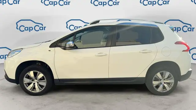 Peugeot 2008 view 2