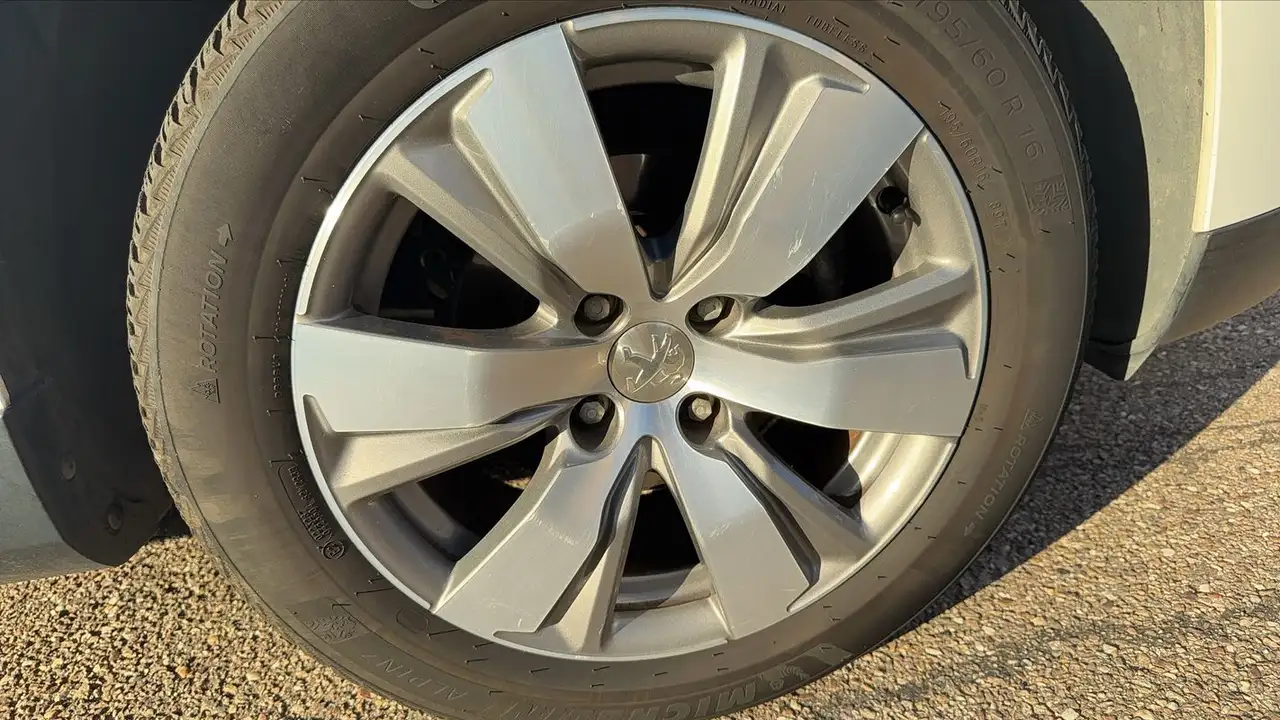 Peugeot 2008 2008 — photo 17