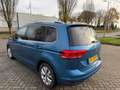 Volkswagen Touran 1.6 TDI SCR Highline pano autmaat Blauw - thumbnail 4