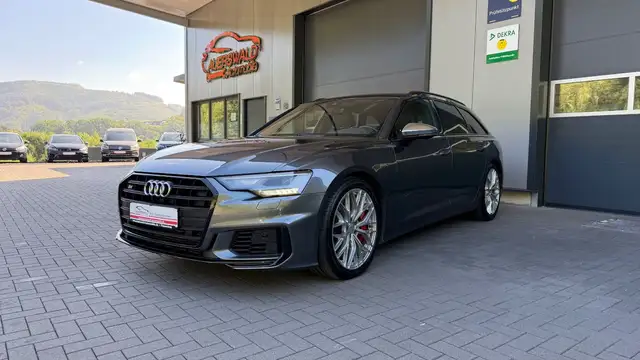 Audi S6 Avant 3.0 TDI quattro BLACK S Line *App *AHK
