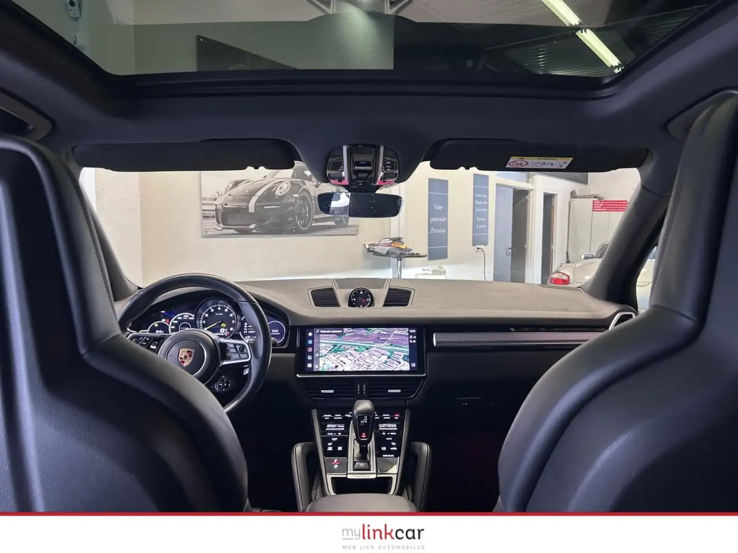 Porsche Cayenne 3.0 V6 462ch E-Hybride Platinium edition Zwart - 2