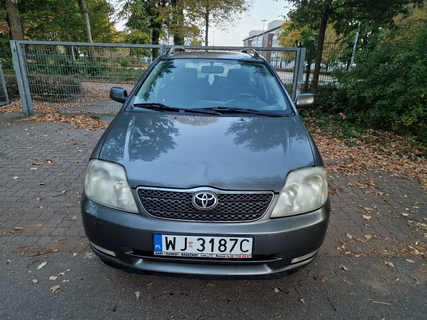 Toyota Corolla Corolla Combi 1.6 Combi Sol Grau - 1