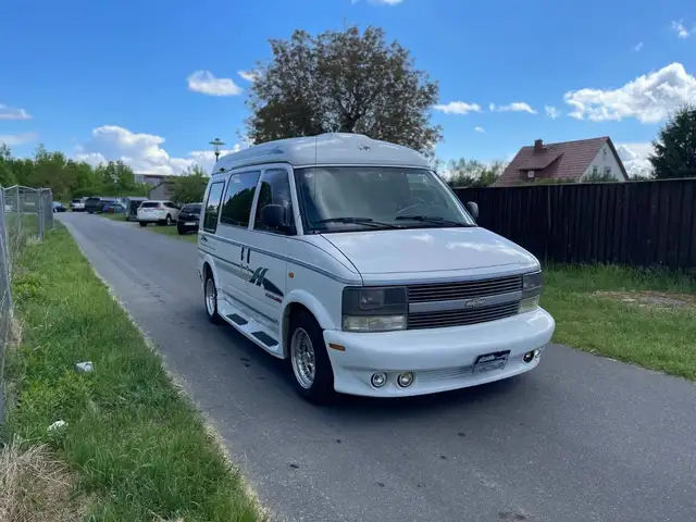 Chevrolet Astro CHEVROLET ASTRO 4,3 STARCRAFT"AUTOMATIK"ALLRAD"7 SITZE"ORG.52.000KM"