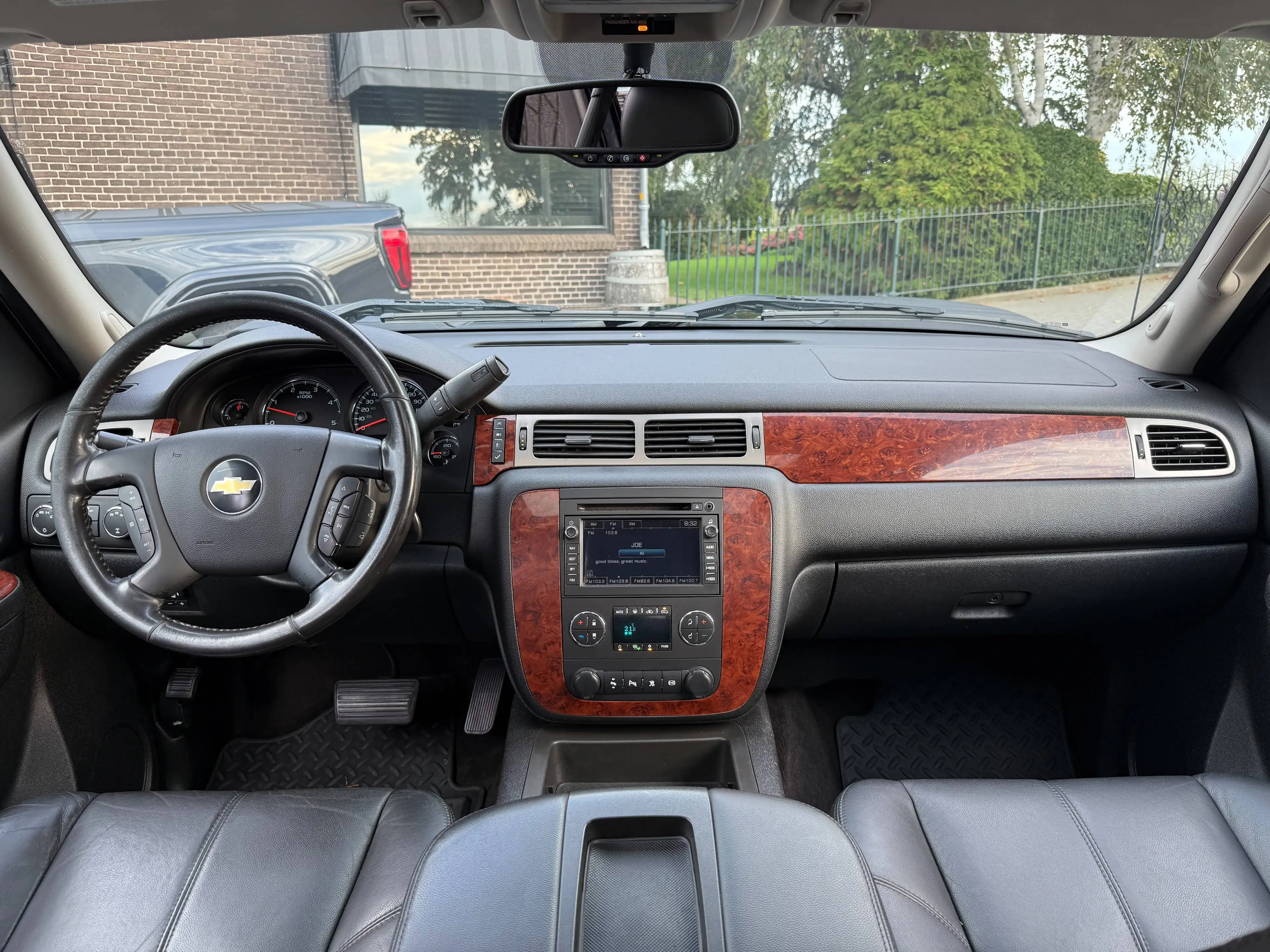 Chevrolet Silverado LTZ 2500HD 6.6L V8 Duramax Diesel ( N1 ) — photo 11