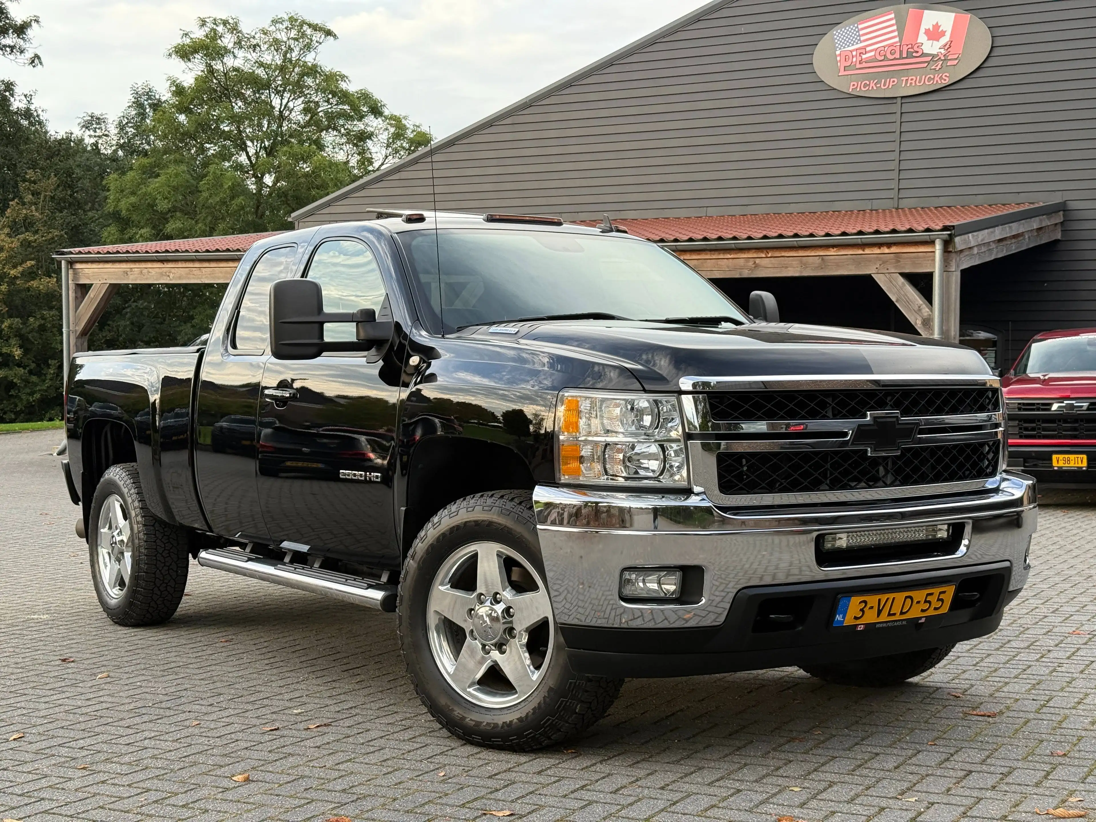 Chevrolet Silverado LTZ 2500HD 6.6L V8 Duramax Diesel ( N1 )