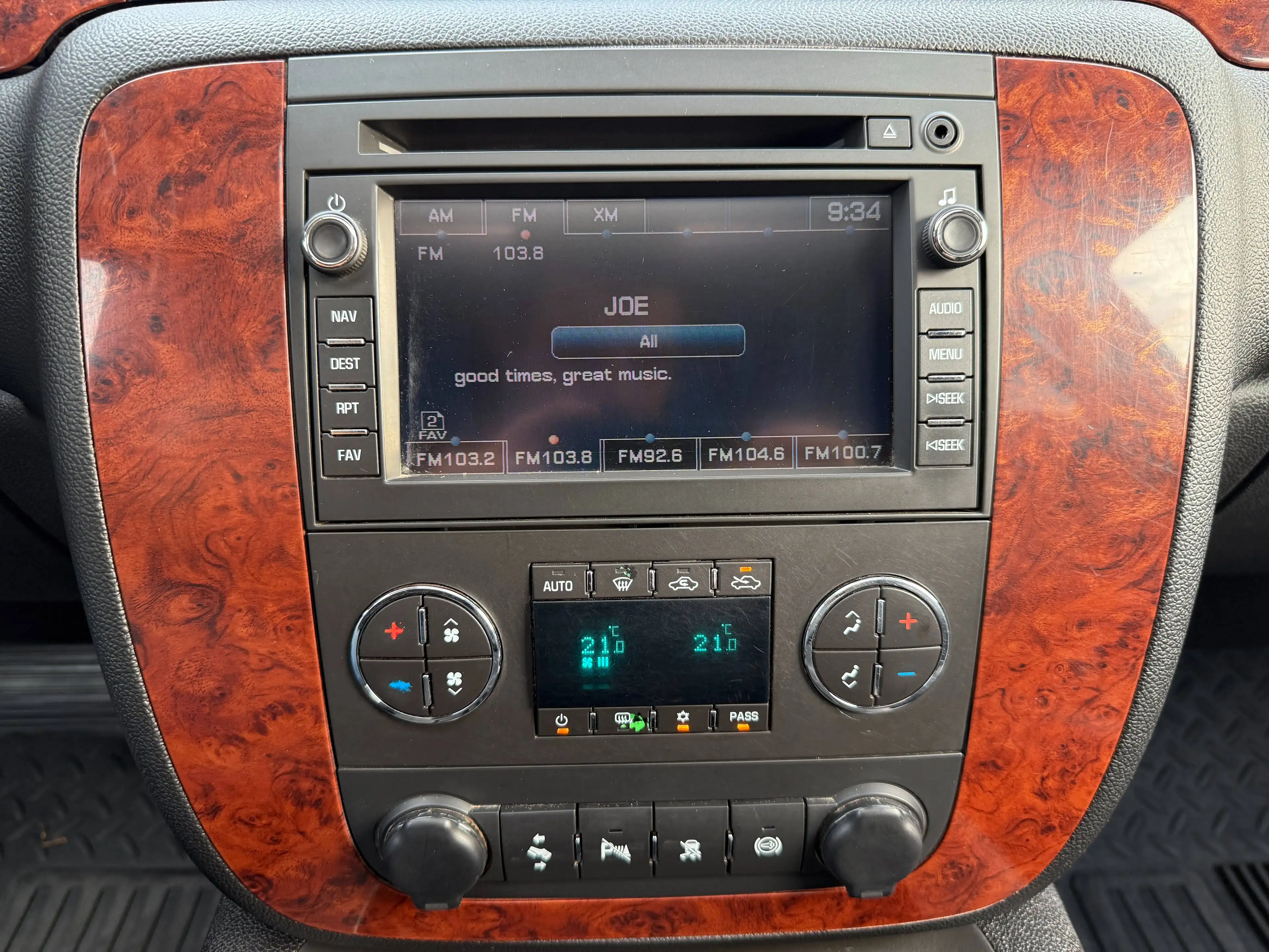 Chevrolet Silverado LTZ 2500HD 6.6L V8 Duramax Diesel ( N1 ) — photo 14