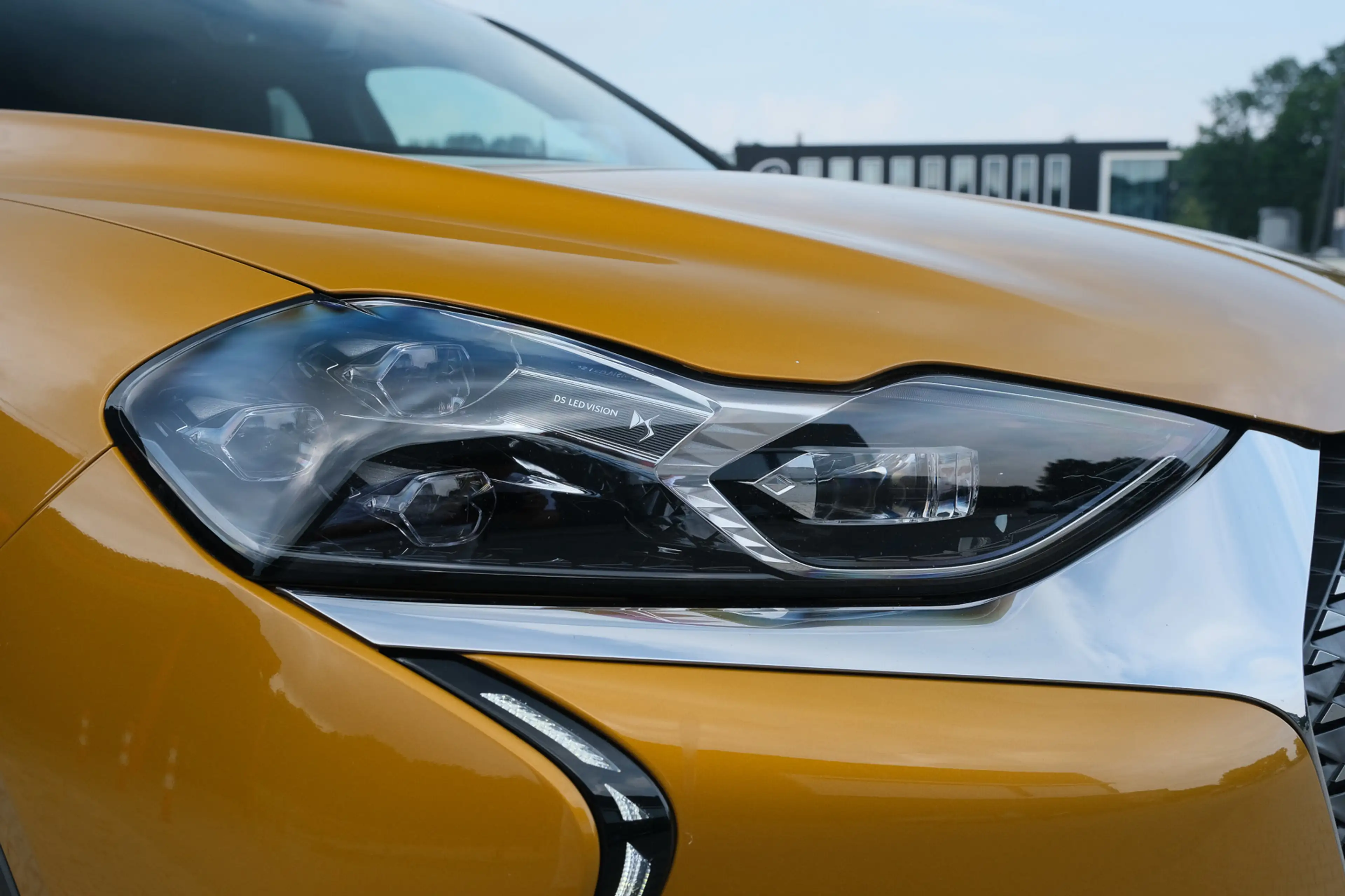 DS Automobiles DS 3 Crossback 1.2 PureTech Grand Chic — photo 26