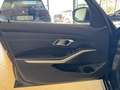 BMW 318 318dA Negro - thumbnail 25