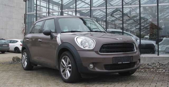 MINI One D Countryman Navi PDC Sitzheizung Alu