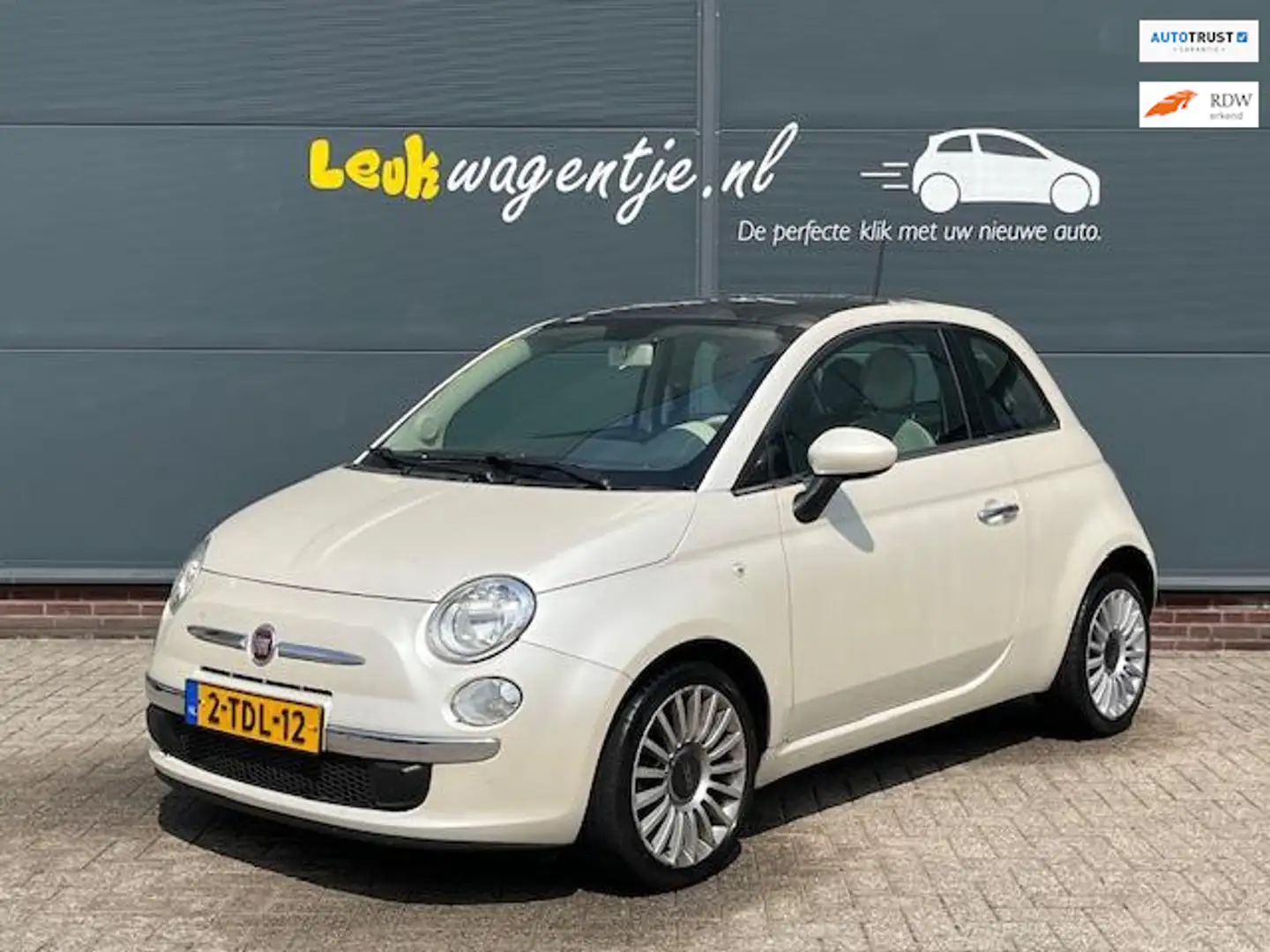 Fiat 500 0.9 TwinAir Lounge *parelmoer *airco *pano *16 inc Wit - 1
