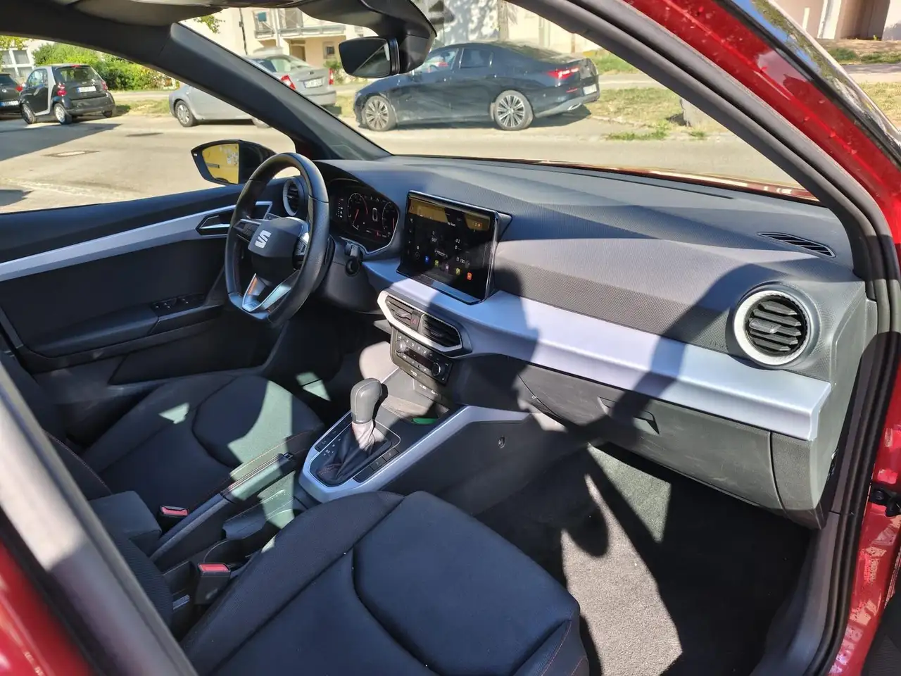 SEAT Arona 1.0 TSI FR Kamera Navi LED Totwinkel ACC, миниатюра 9