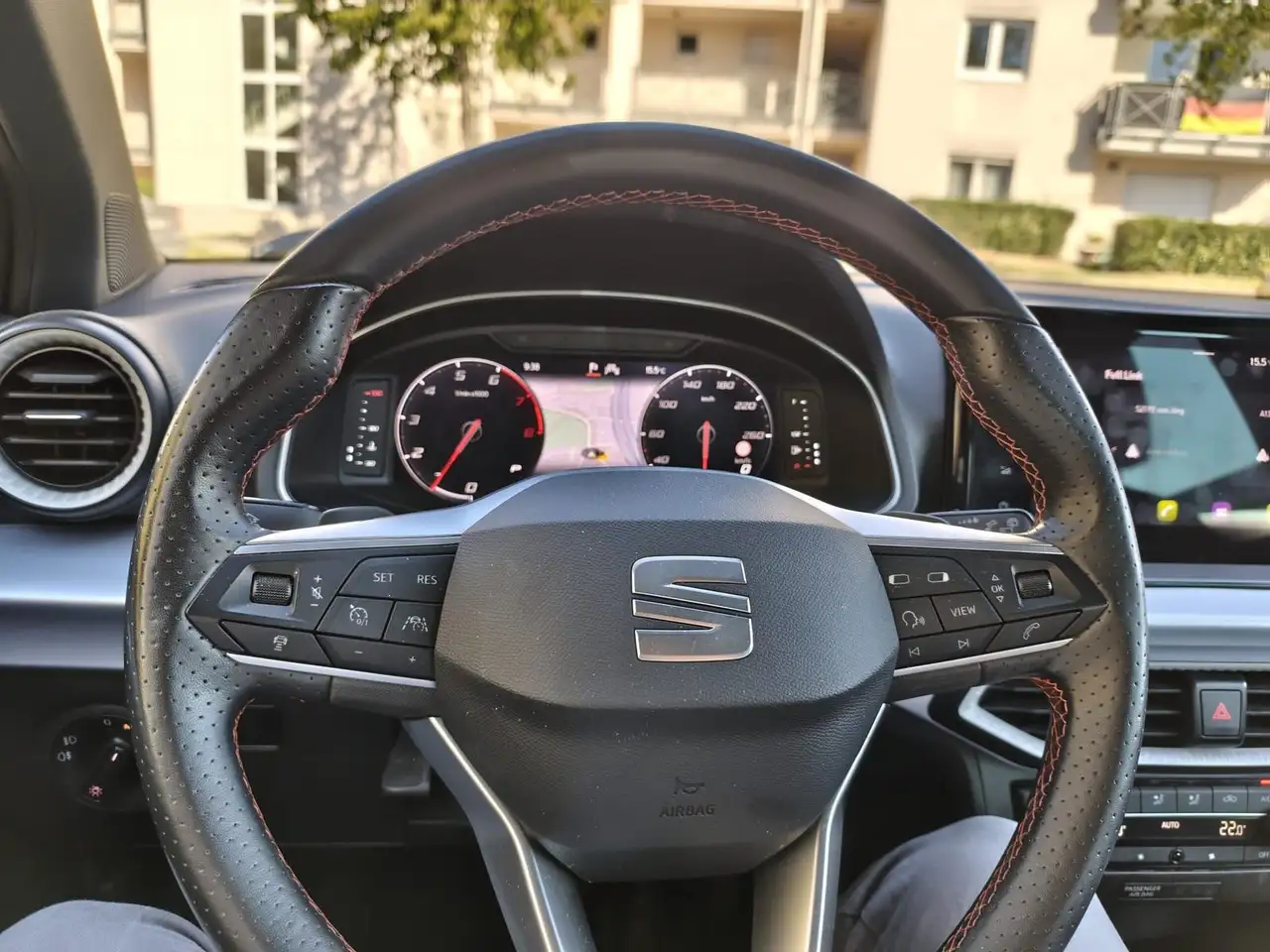 SEAT Arona 1.0 TSI FR Kamera Navi LED Totwinkel ACC, миниатюра 15