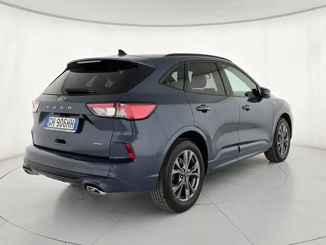 Ford Kuga view 2