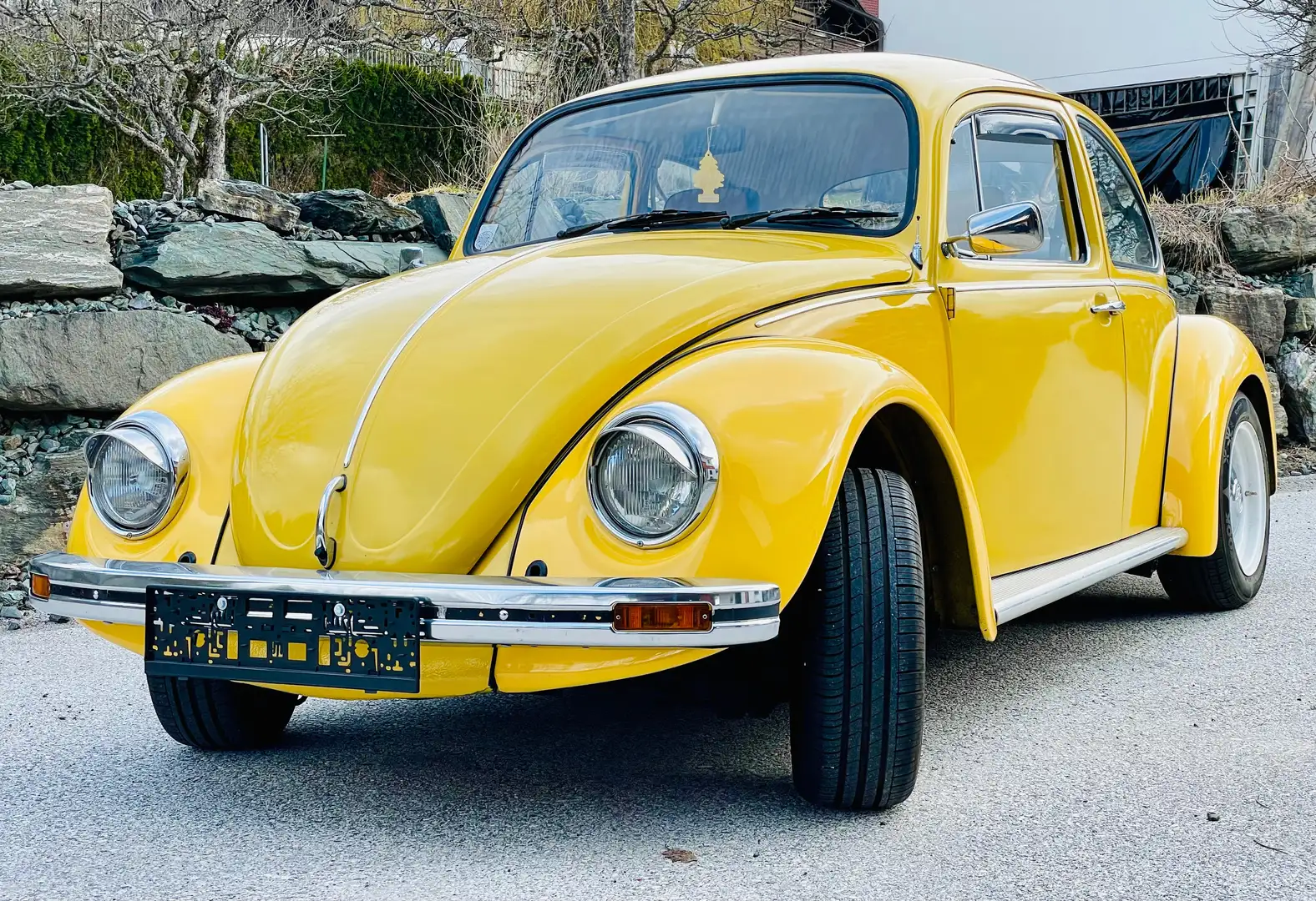 Volkswagen Käfer Sonderedition Sunny Bug 1200 Limousine Gelb - 1