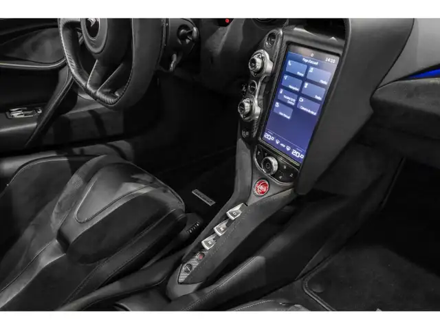 McLaren 720S PERFORMANCE COUPÉ AZORES ORANGE - ELITE PAINT