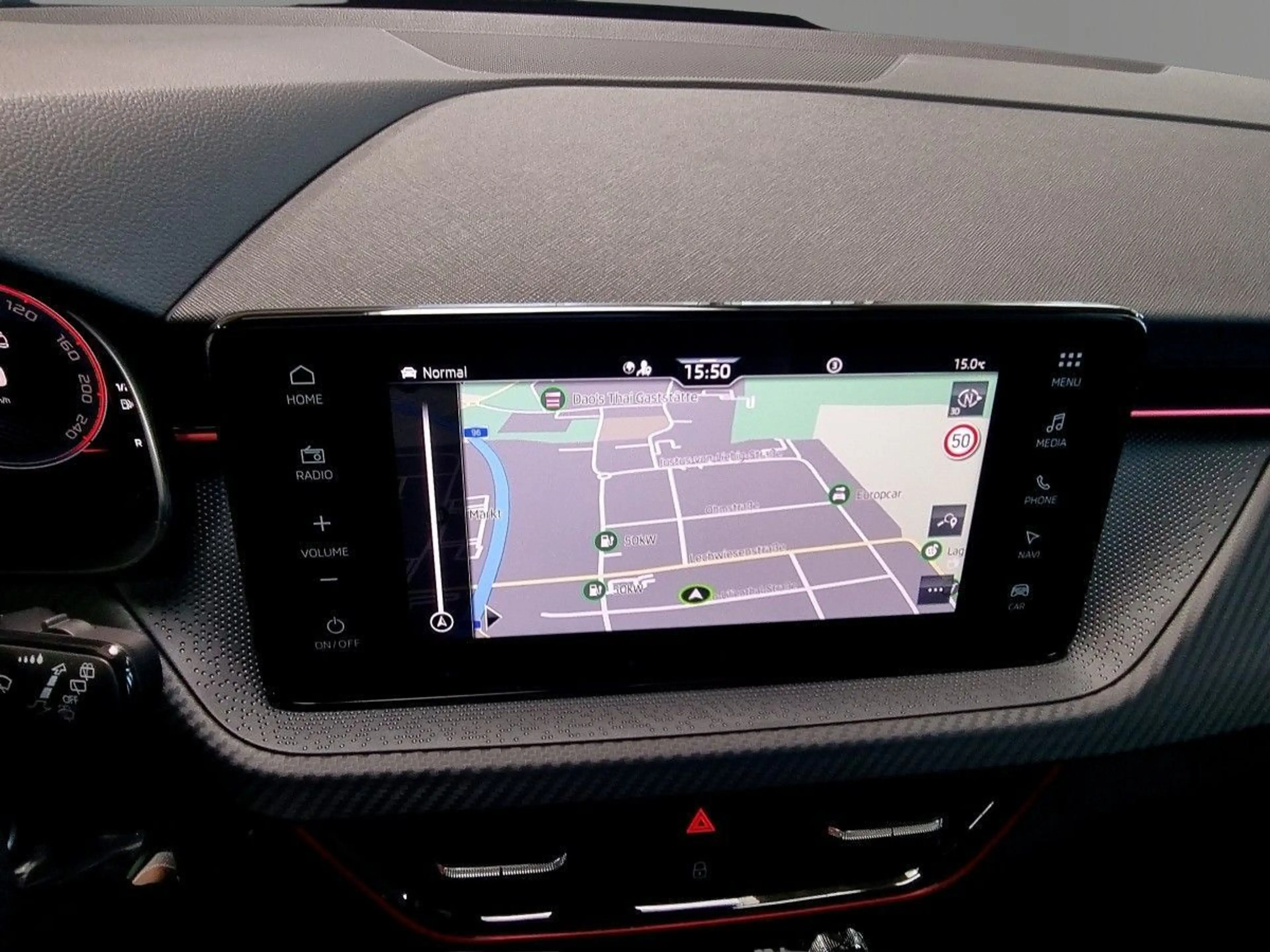 Skoda Kamiq Monte Carlo 1,5 TSI 110 kW DSG *AHK* NAVI* — photo 9