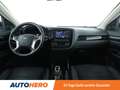 Mitsubishi Outlander 2.0 PHEV Plus 4WD Aut.*NAVI*360CAM*SHZ*TEMPO*ALU* Grau - thumbnail 12