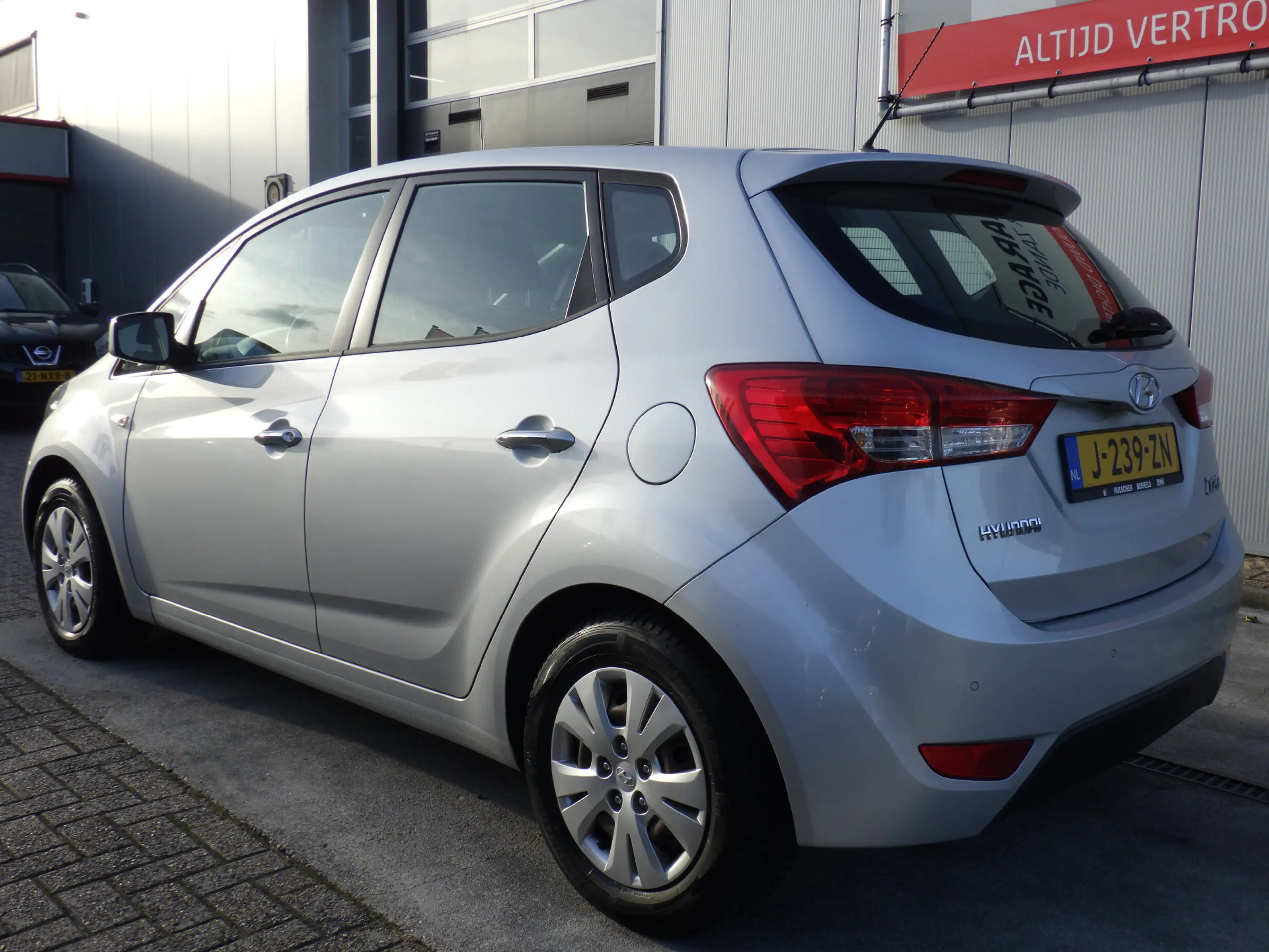 Hyundai iX20 1.6i Automaat i-Vision, Airco, Hoge Instap! — photo 3