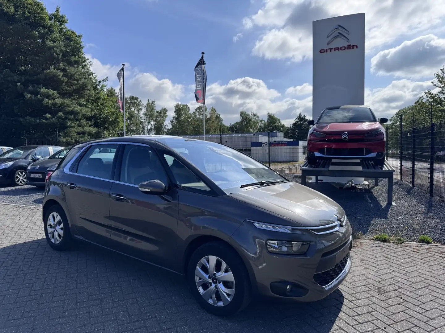 Citroen C4 Picasso 1.6 THP 165 Automaat Grijs - 1