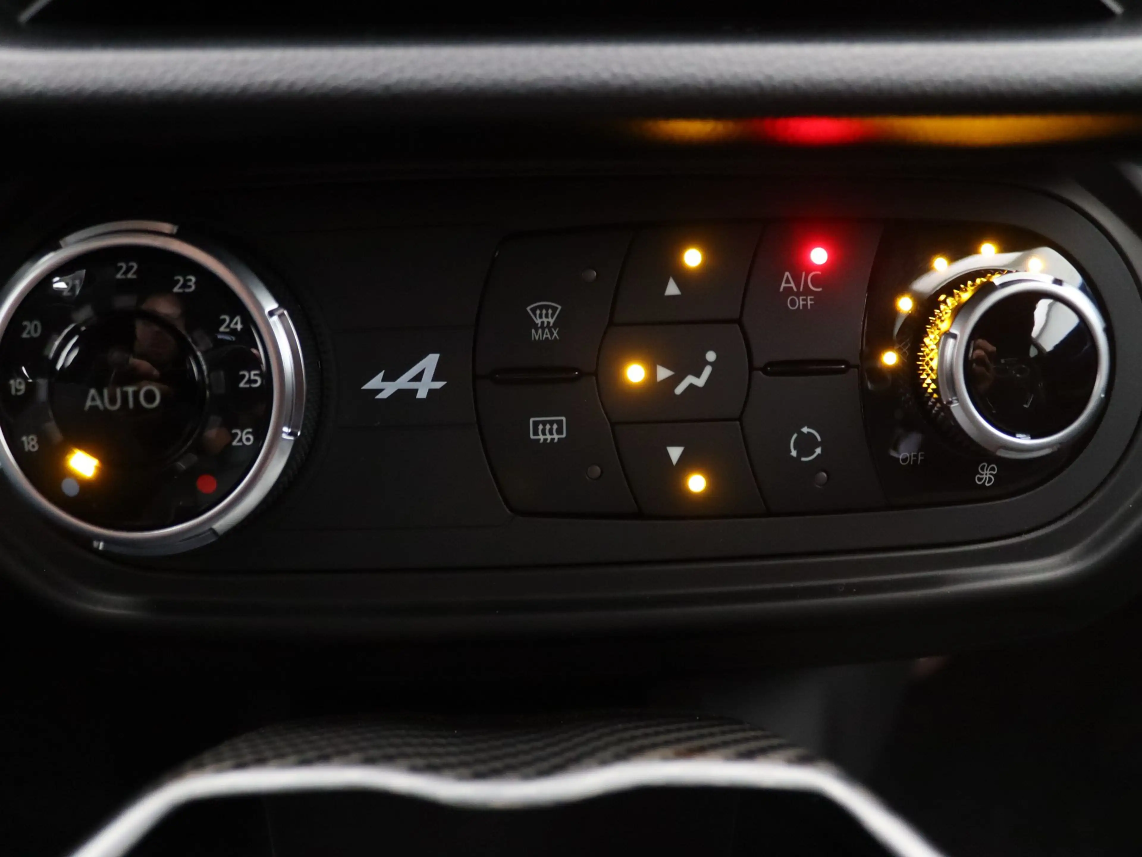 Alpine A110 300pk S Camera | Focal — photo 7