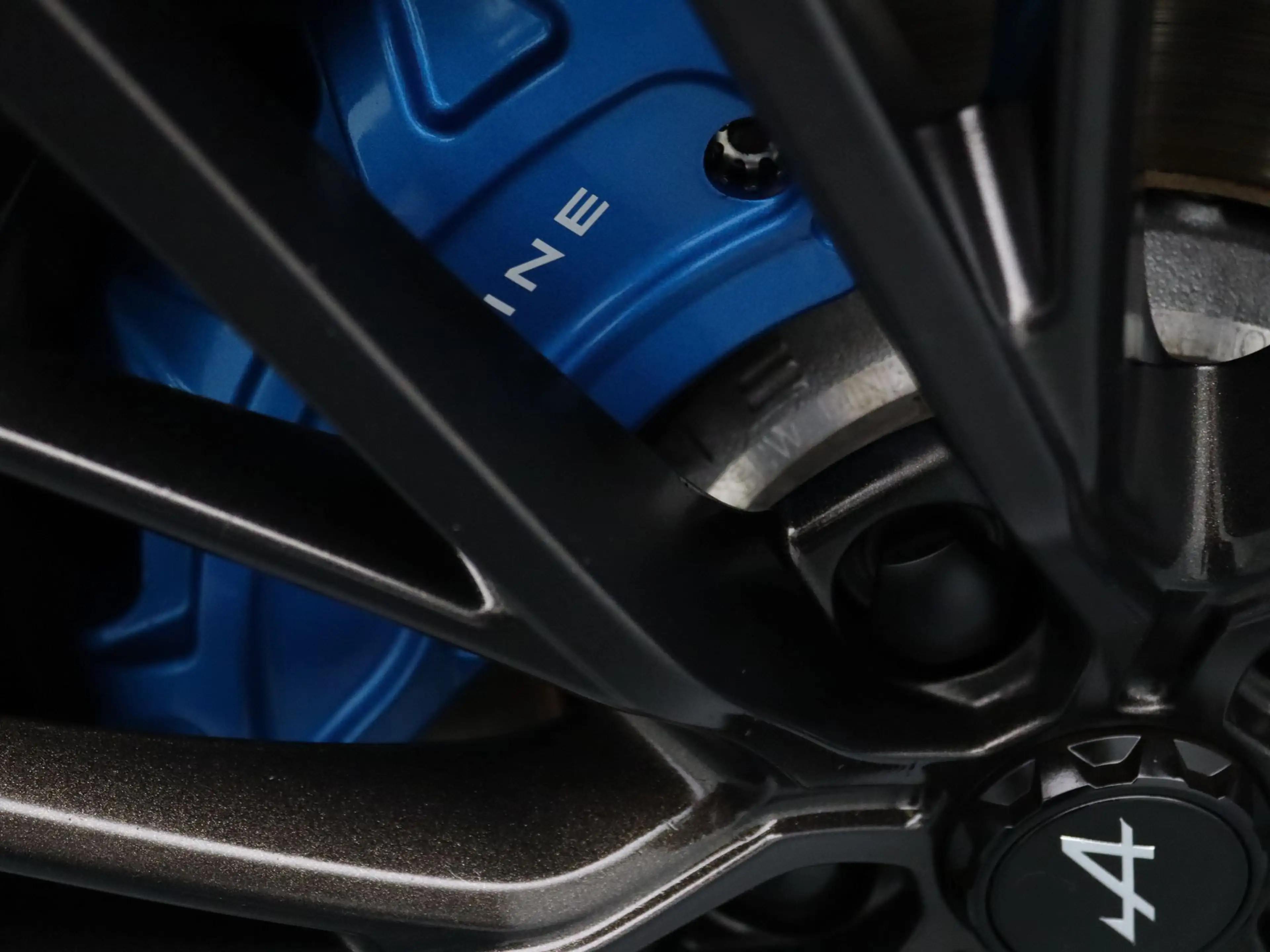 Alpine A110 300pk S Camera | Focal — photo 35