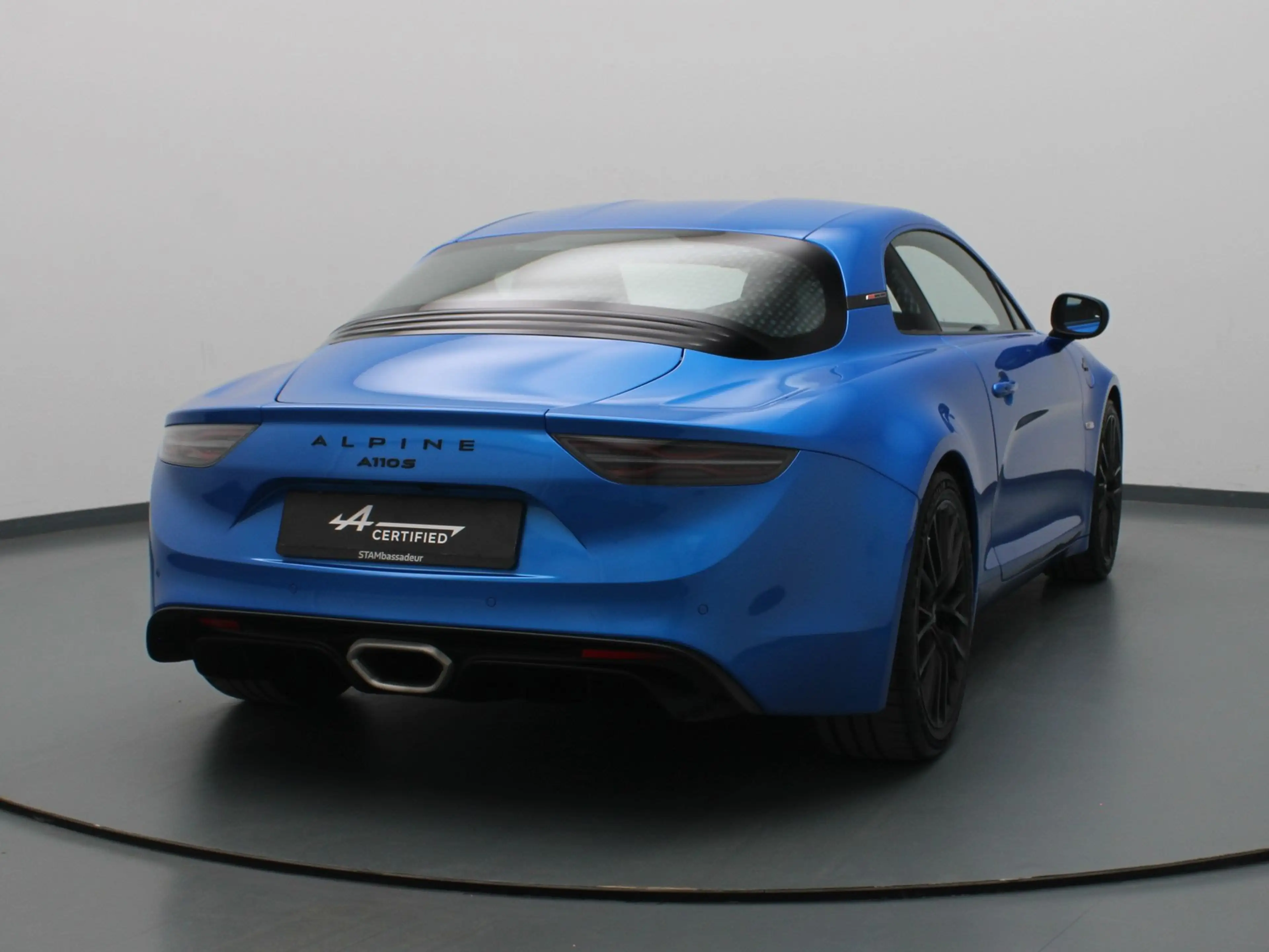 Alpine A110 300pk S Camera | Focal — photo 19